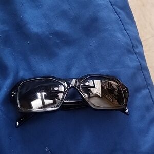 Women celine sunglasses  black great condition